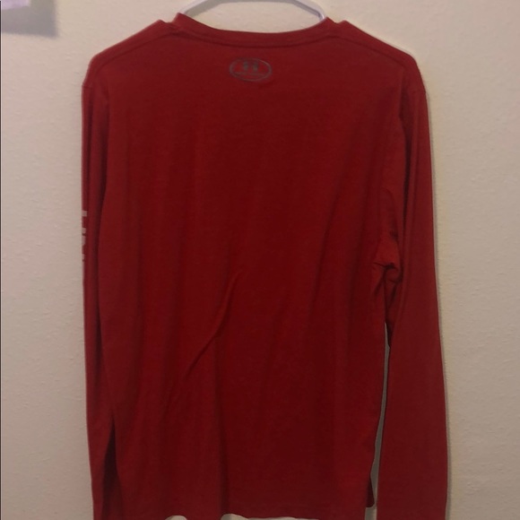 Under Armour Red Long Sleeve - Picture 2 of 2
